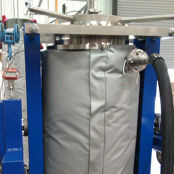 Pressure vessel for testing subsea power systems